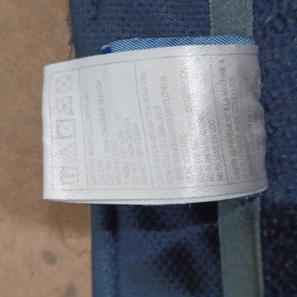 Vintage St. Louis Rams Lg navy/gold pullover jacket - Picture 9 of 9